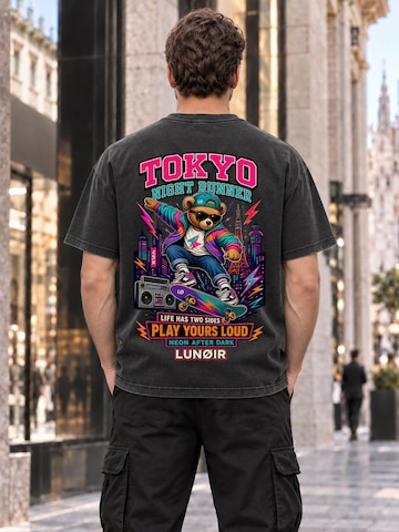 LUNØIR Studio Shirt 'Tokyo Night Runner'‌‌‌‌‌‌‌‌‌ in Schwarz