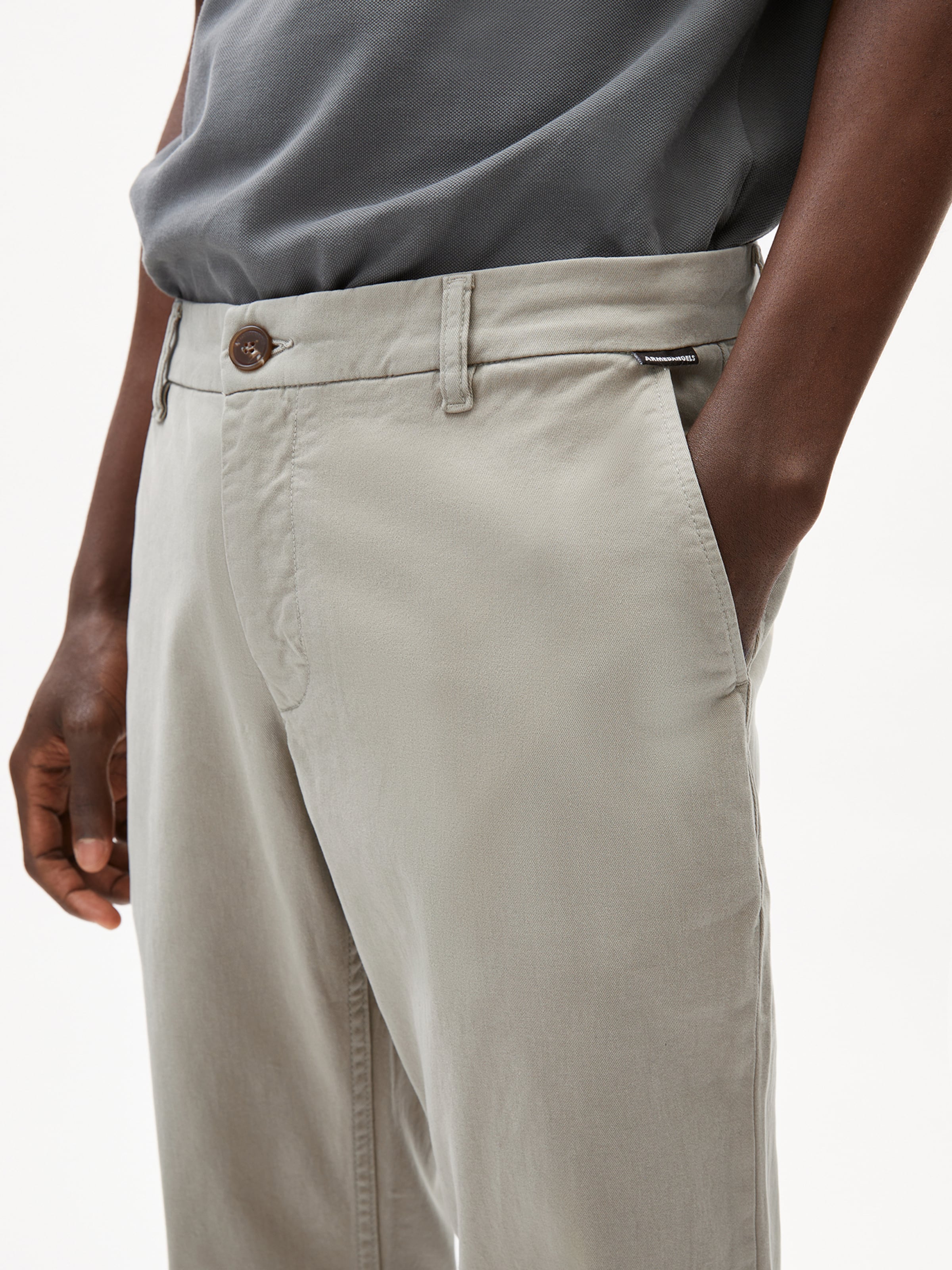 ARMEDANGELS Regular Hose 'AASTER' in Grün