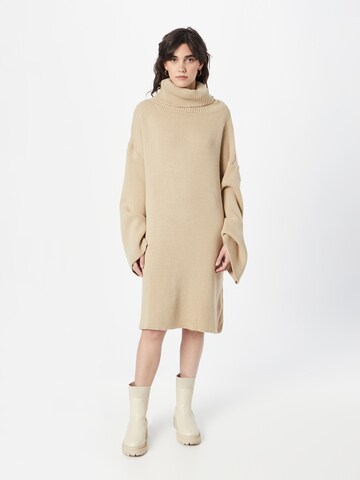 Misspap Gebreide jurk in Beige: voorkant