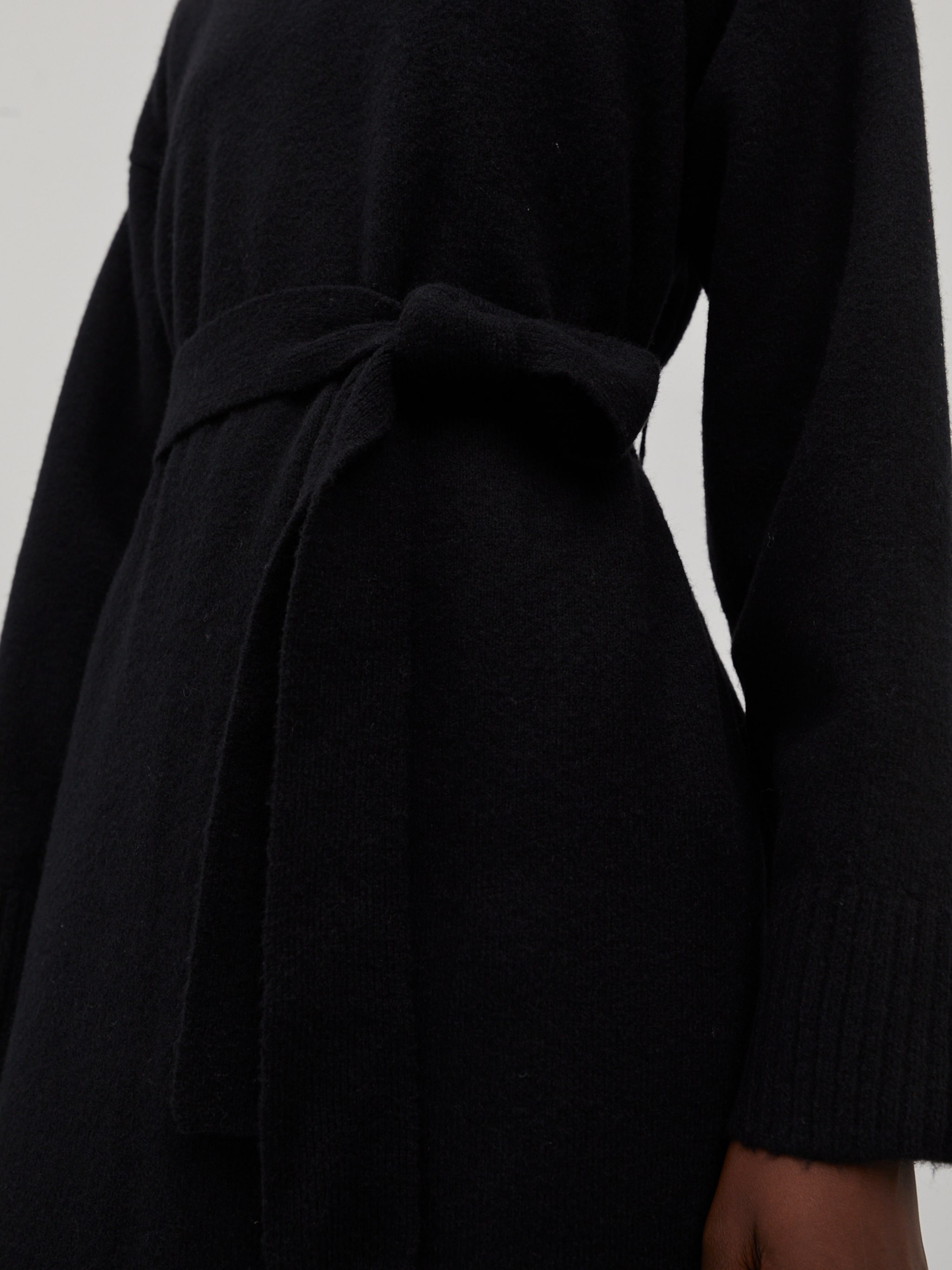 EDITED Produkte Kleid 'Mariana' schwarz