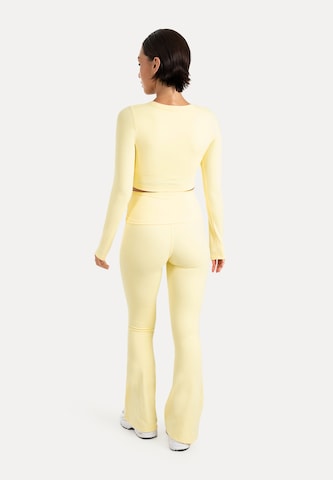 T-shirt 'Niora' Smilodox en jaune