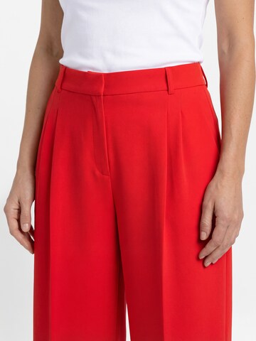 s.Oliver Slim fit Pleat-Front Pants in Red