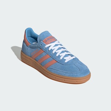 ADIDAS ORIGINALS Låg sneaker 'Handball Spezial' i blå