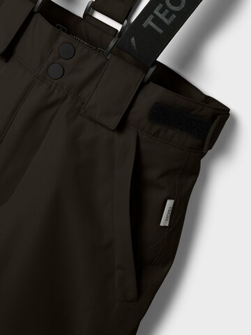 NAME IT Regular Functionele broek 'NKNSLOPE10' in Zwart