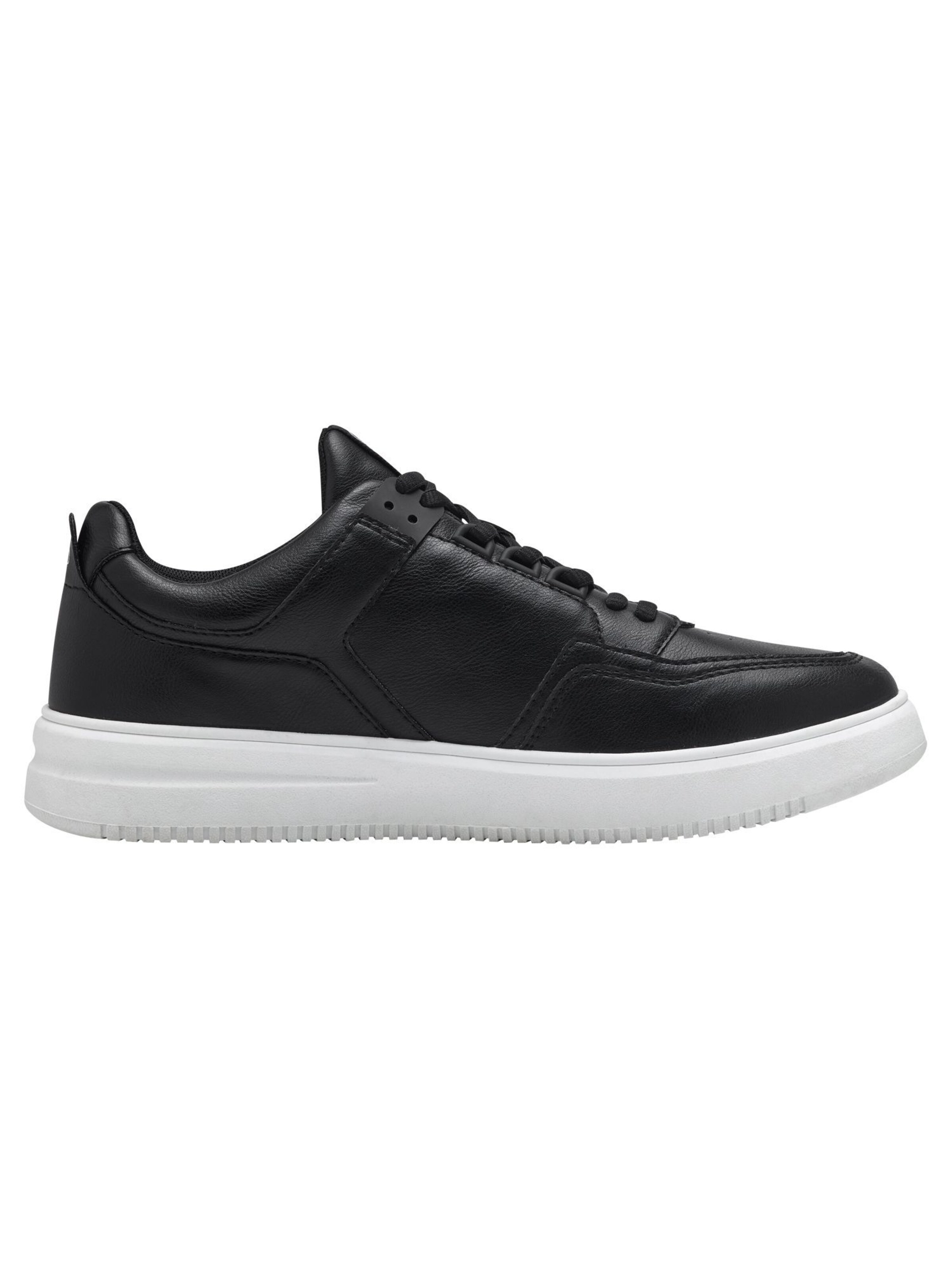 s.Oliver Sneakers laag in Zwart
