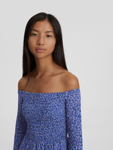 Bershka Kleid in Blau