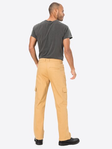 NU-IN - regular Pantalón cargo en beige