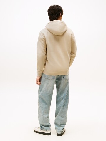 Tommy Jeans Свитшот в Зеленый