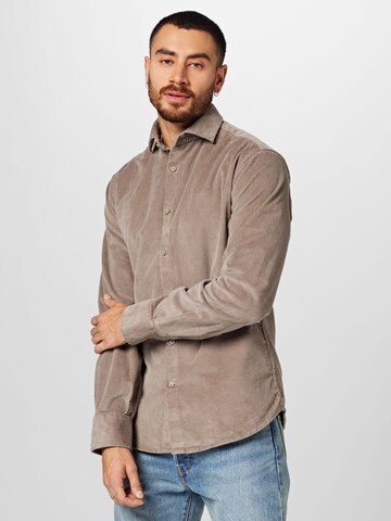 Coupe regular Chemise 'Kongsberg' Bruun & Stengade en marron : devant