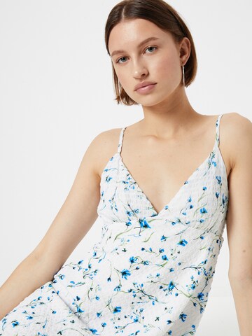 Gina Tricot Kleid in Blau
