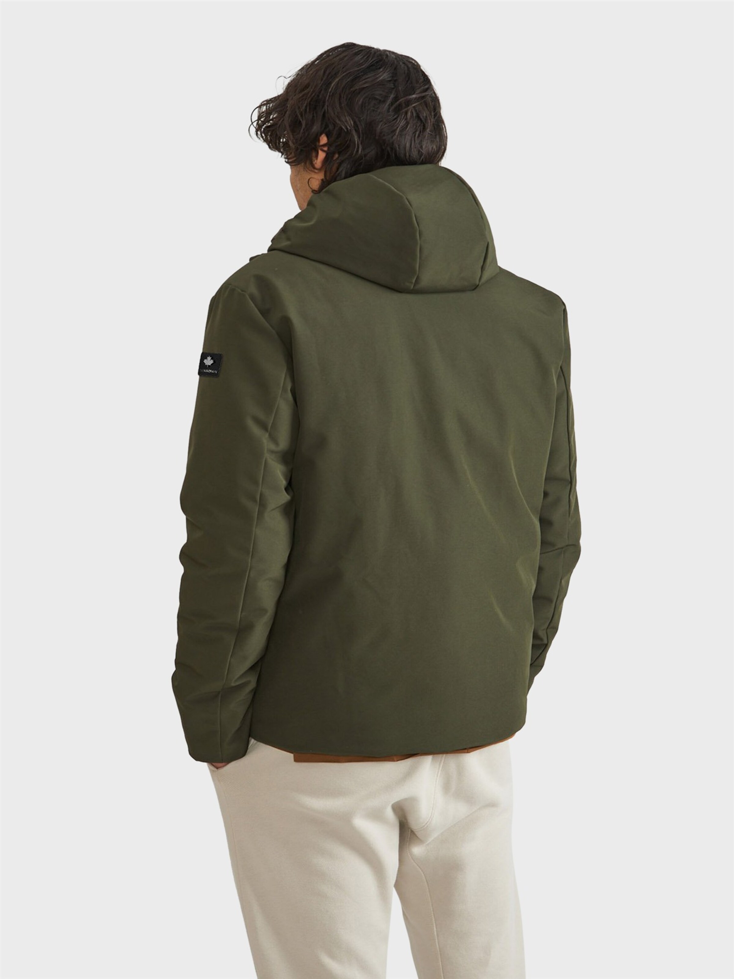Canadian Classics Between-seasons parka ' CARIGNAN 2 ' in Green: front