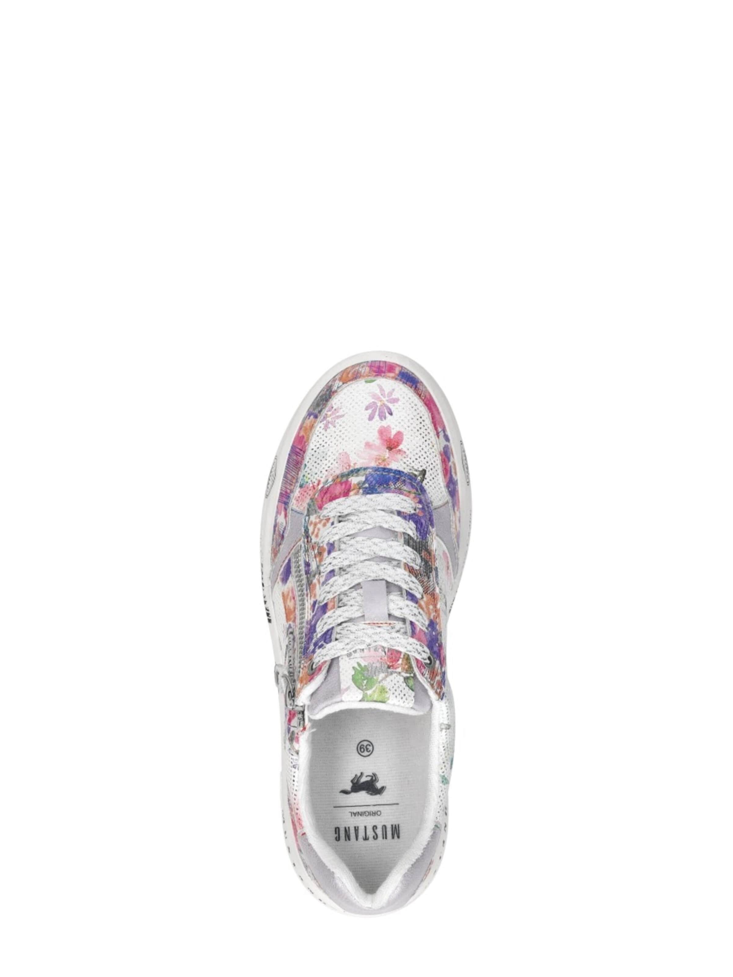 Baskets basses 'Sneakers Laag' MUSTANG en blanc