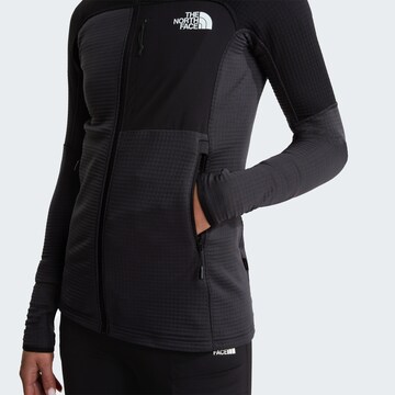 THE NORTH FACE Athletic Jacket in Black