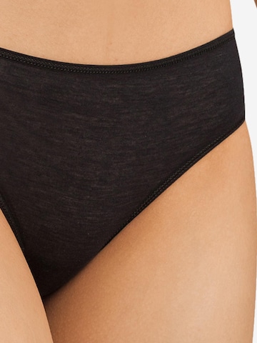 Hanro Slip 'Ultralight'‌‌‌‌ in Schwarz