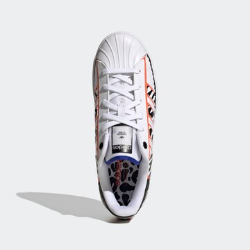 Baskets basses 'Rich Mnisi Superstar Ot Tech' ADIDAS ORIGINALS en blanc