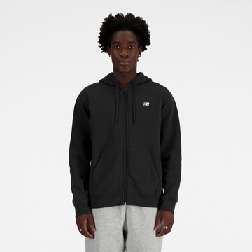 new balance - Sudadera con cremallera 'Sport Essentials Logo Fleece Full Zip' en negro: frente