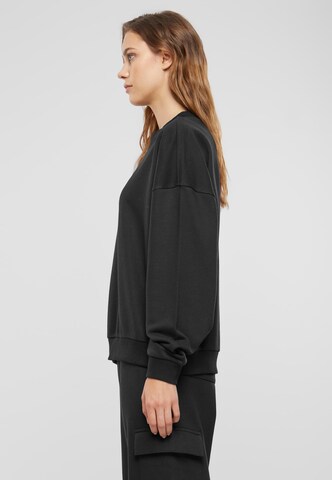 Urban Classics Sweatshirt in Schwarz