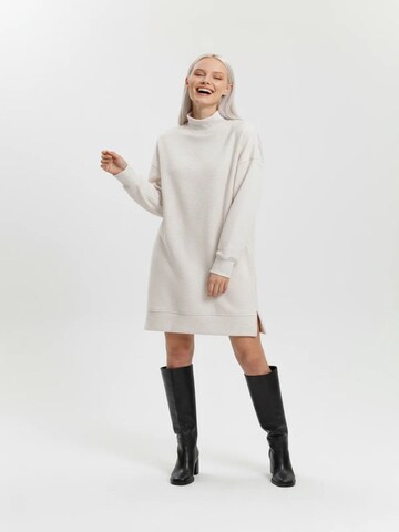 No Matter What Jurk in Beige