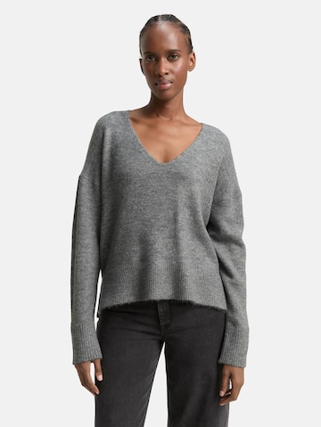 TOM TAILOR DENIM Pullover in Grau: Vorderseite