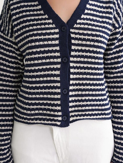 MixRay Strickjacke in dunkelblau / weiß, Produktansicht