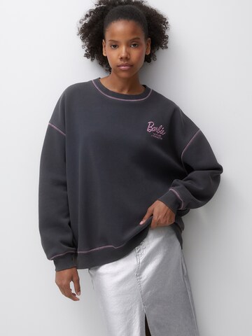 Sweat-shirt Pull&Bear en gris : devant