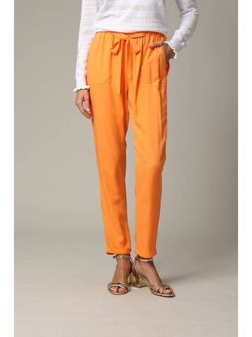 Effilé Pantalon 'Elida' Deeluxe en orange : devant