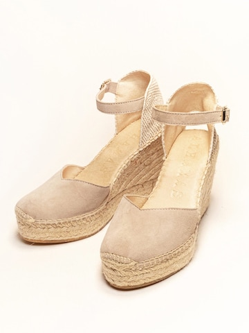 Alhamas Strap sandal 'Alpargata Cuña 10 cm' in Grey