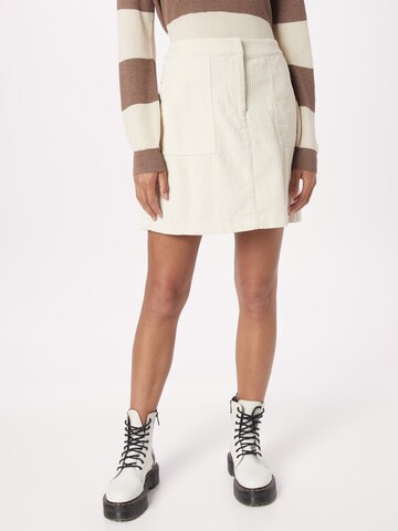 b.young Skirt 'DISUNE' in White: front