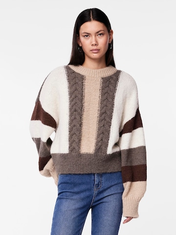 PIECES Sweater 'SOPA' in Brown: front