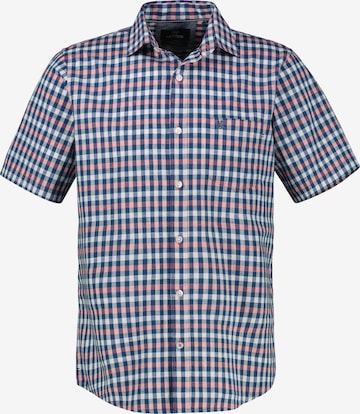 LERROS Regular Fit Halbarmhemd, sportiv und kariert in Rot: Vorderseite