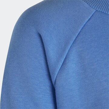 Completo per l'allenamento 'Essentials Logo Fleece' di ADIDAS SPORTSWEAR in blu