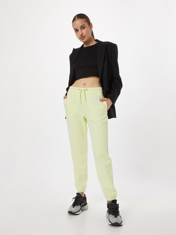 GAP Tapered Byxa 'HERITAGE' i gul