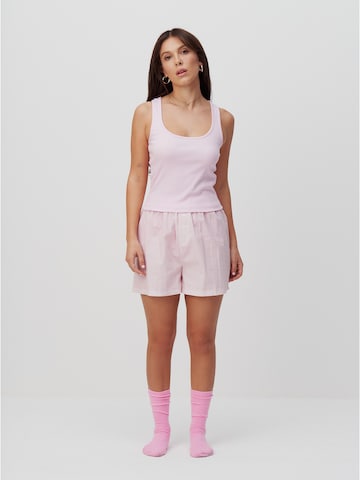 florence by mills exclusive for ABOUT YOU Pyjamashortsit 'Fresh Linen ' värissä vaaleanpunainen: edessä