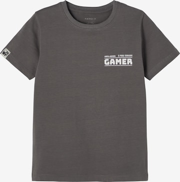 NAME IT T-shirt 'Bumka' i grå: framsida
