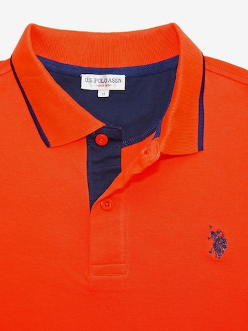 Maglietta di U.S. POLO ASSN. in arancione