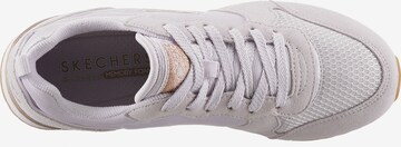 Sneaker bassa di SKECHERS in bianco