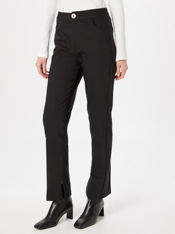 Gina Tricot Regular Pleated Pants 'Hanna' in Black: front