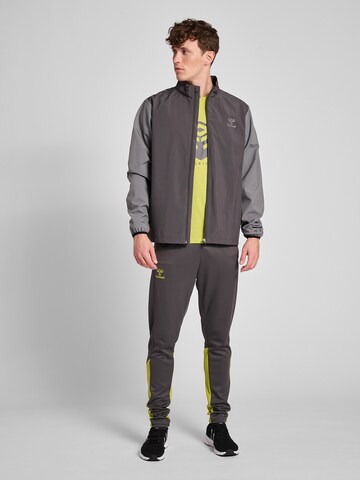 Hummel Trainingsjack 'PRO GRID' in Grijs: voorkant