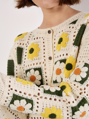 Cardigan ' ' Apricot en jaune