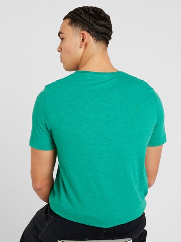 s.Oliver - Camisa em verde