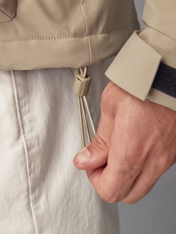 Veste fonctionnelle Next en gris