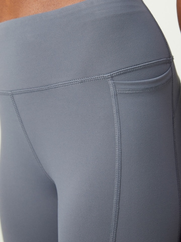 Skinny Pantalon de sport 'ONPLEA-2' ONLY PLAY en gris