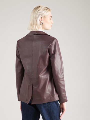 Maze Between-Season Jacket in Purple