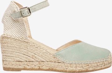 Alhamas Strap sandal 'Alpargata Cuña 7 cm' in Green: front