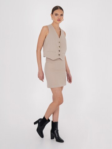 FRESHLIONS Skirt in Beige