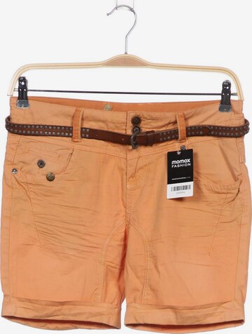 khujo Shorts in S in Orange: front