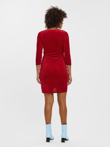 VERO MODA Kleid in Rot