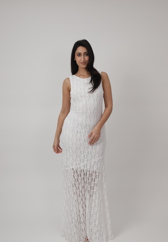 Elara Abendkleid in Weiß