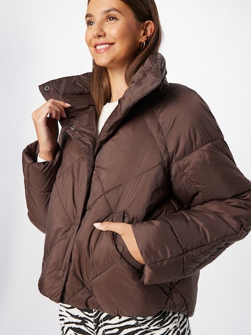 ONLY Winter Jacket 'Carol' in Brown