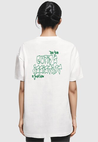 Merchcode T-Shirt 'Cupid´s Assistant' in Weiß: Vorderseite